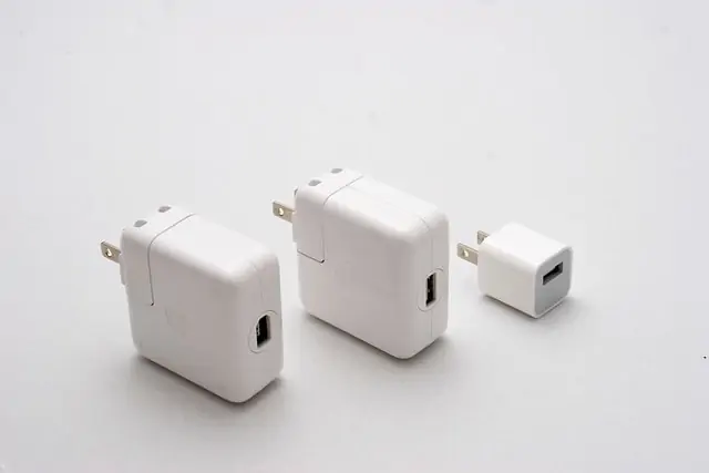Adaptador de potencia de Apple