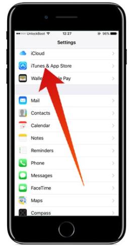 iTunes & App Store
